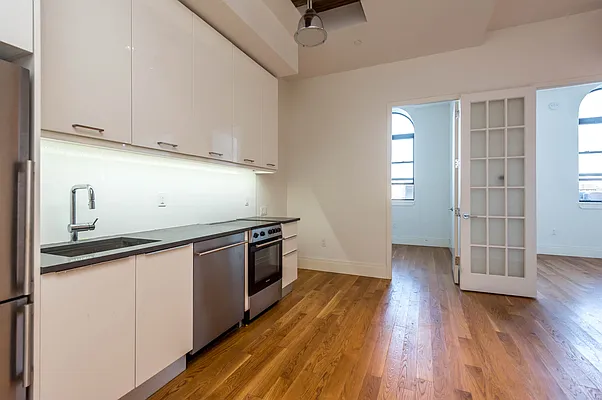 Rented by Nooklyn NYC LLC | media 110