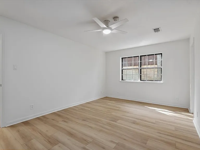 20 Woody Creek Dr — Photo 41