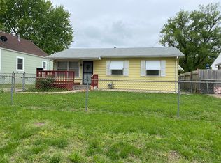 1931 SE Washington St, Topeka, KS 66607