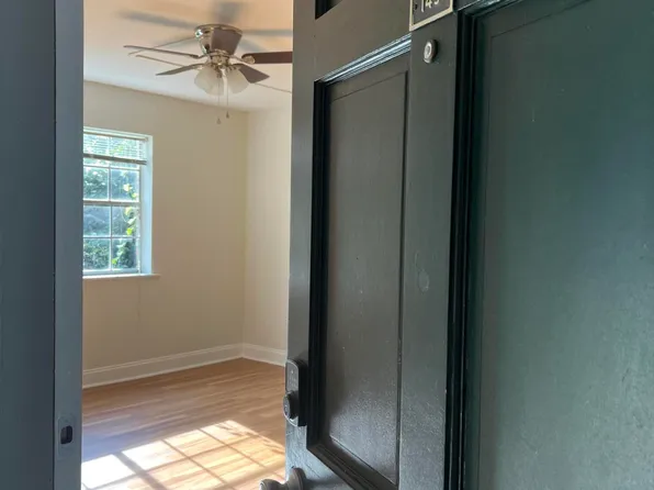 3121 Johnston St APT 143, Lafayette, LA 70503