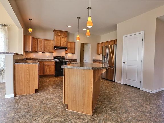 Kitchen (view 1-of-4).