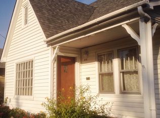 965 17th St NE, Salem, OR