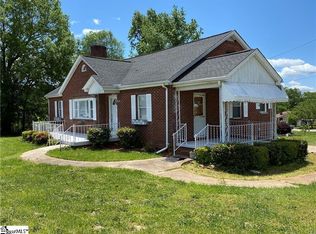 1821 N Pleasantburg Dr, Greenville, SC 29609