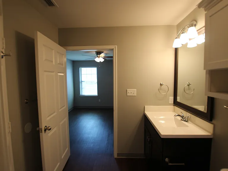 McDonald Duplexes — Photo 10