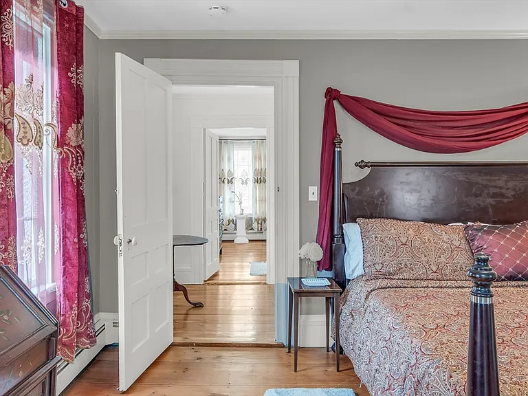 205C W Main St #3 — Photo 10