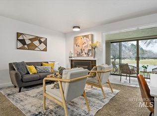 1071 N Camelot Dr, Boise, ID 83704