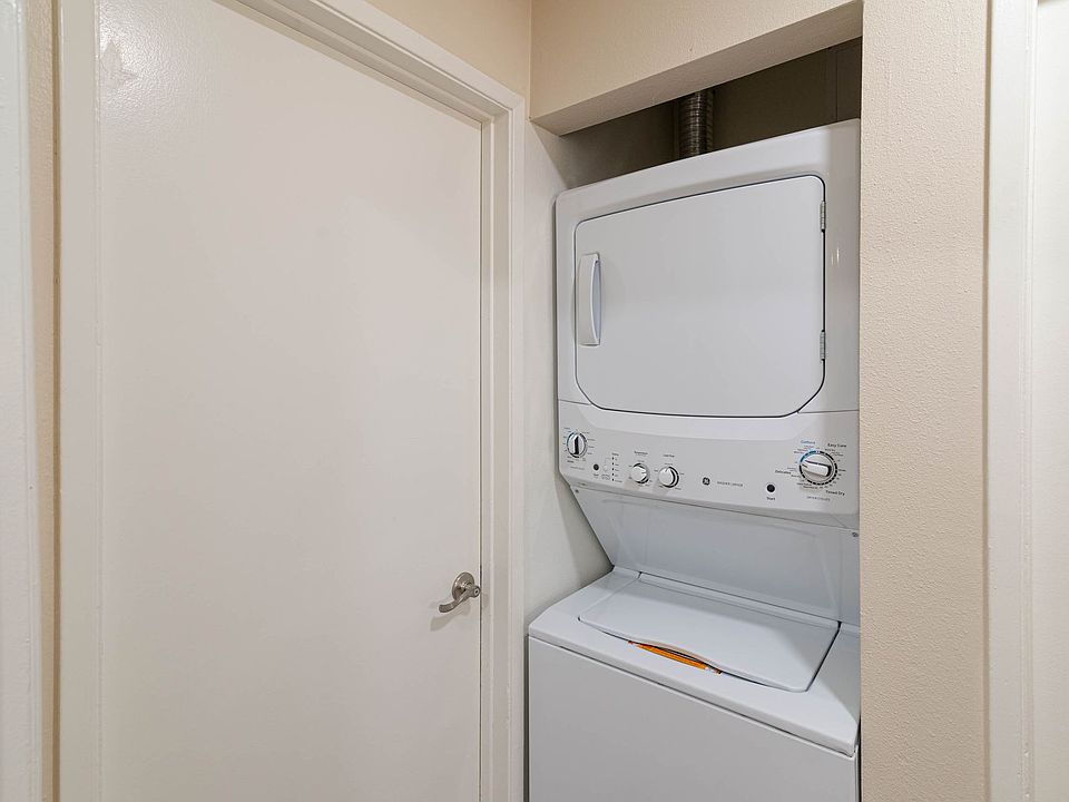 Monticello Apartment Rentals - Riverside, CA | Zillow