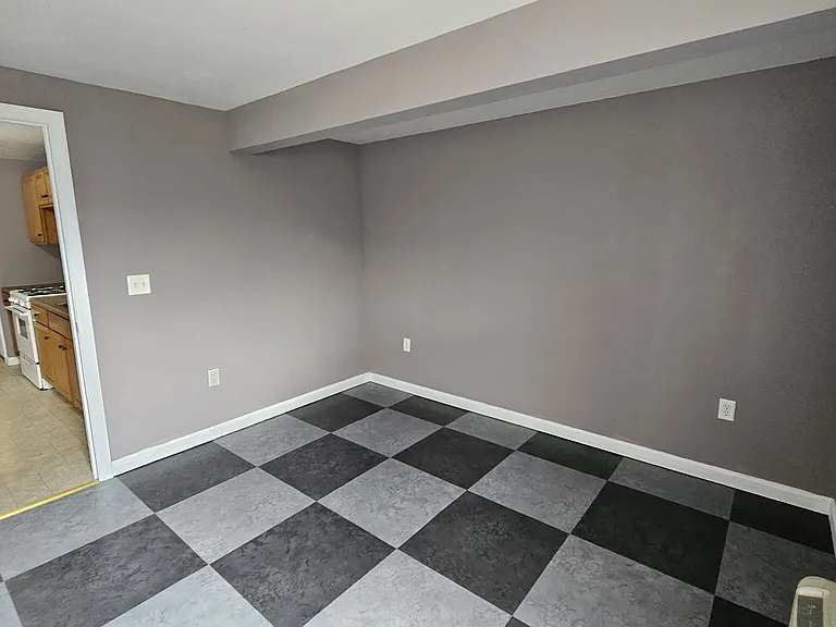 14 Main St #2 — Photo 6