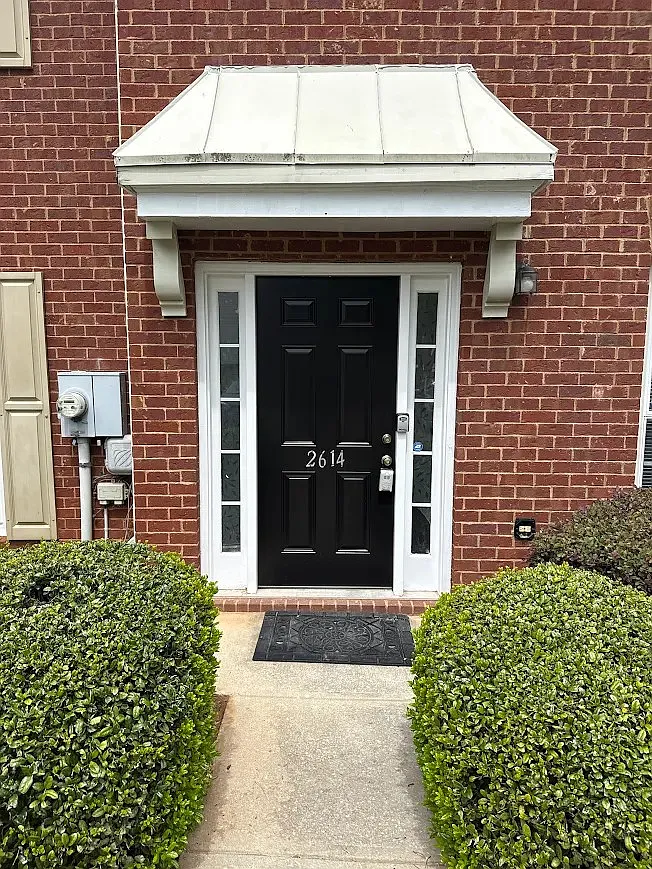 3 bed, 1428 sqft, $1,750 — Photo 3