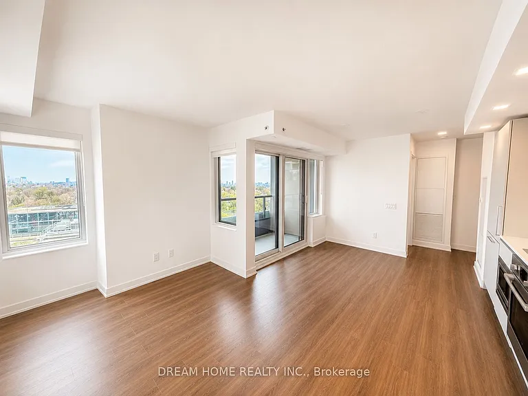 609 Sherbourne St #1004 — Photo 7