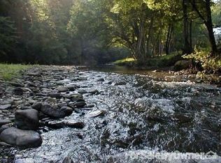 127 Creek Song Way, Cosby, TN 37722