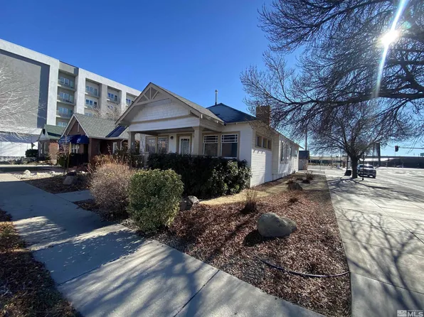 220 15th St, Sparks, NV 89431