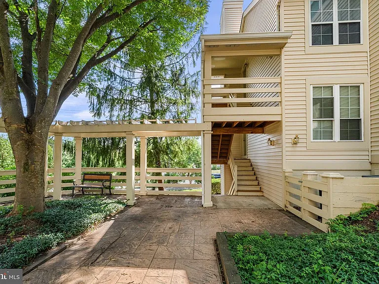 6607 Jupiter Hills Cir #E — Photo 4