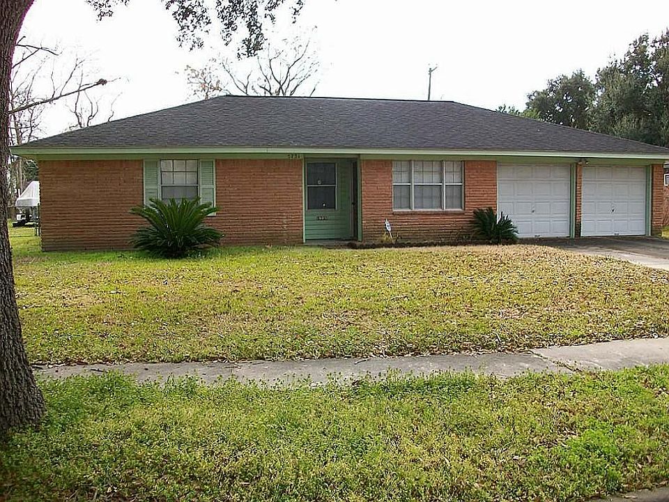 1st image of 5731 Farwell Dr