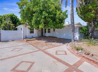 11338 Lull St, Sun Valley, CA 91352