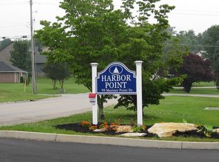 99 Mariner Point Dr #4, Clinton, TN 37716