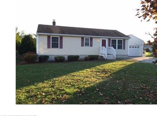 7 Parker Cir, Saco, ME 04072