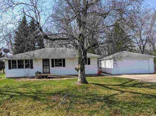 W2683 Saratoga Dr, Appleton, WI 54915