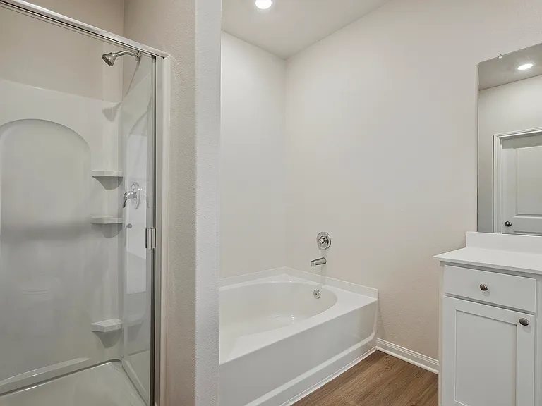 The master bathroom.