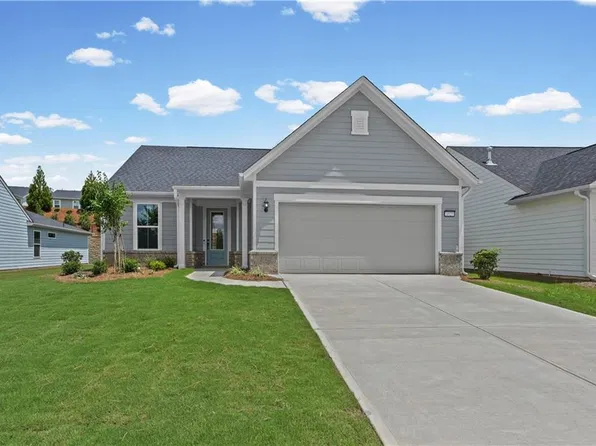 1025 Dirr Dr, Griffin, GA 30223