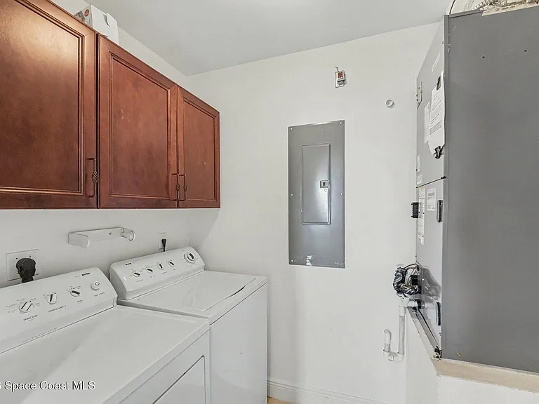 1437 Pineapple Ave #501 — Photo 23
