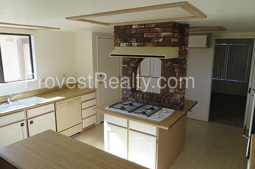 4th image of 14403 Hacienda Dr