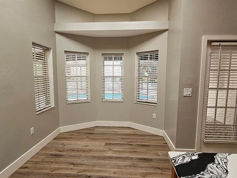 18720 Oak Way Dr — Photo 18