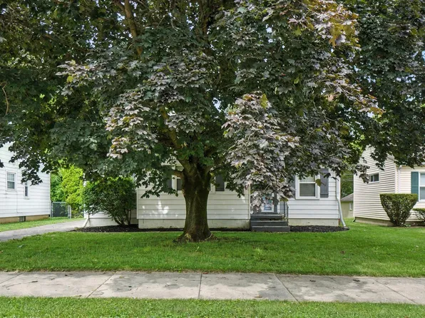 1243 N Plum St, Springfield, OH 45504