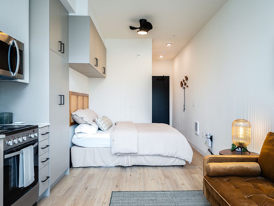Studio A, 1BA, - 342SF - Kitchen