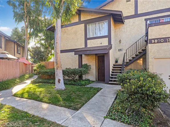 9800 Vesper Ave Unit 140, Panorama City, CA 91402