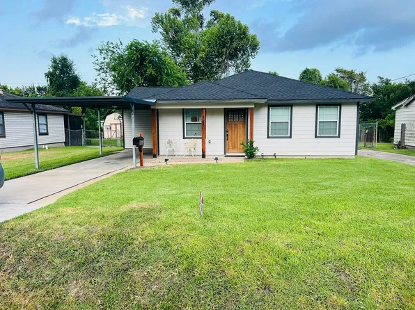 925 Cimarron St, Houston, TX 77015