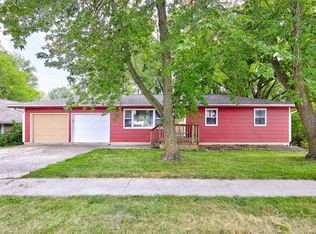 522 W Summit St, Winterset, IA 50273
