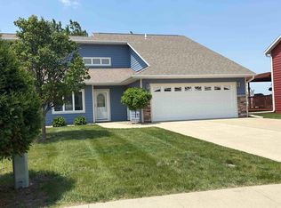 2334 Quail Run Ave, Spirit Lake, IA 51360