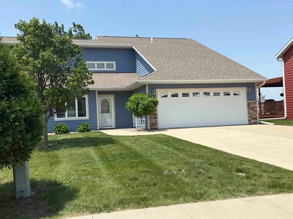 2334 Quail Run Ave, Spirit Lake, IA 51360