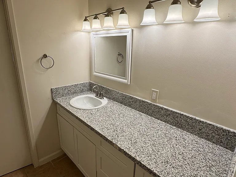 Fully renovated bathroom #1