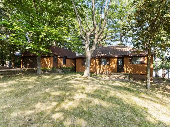 W11585 Demynck Rd, Lodi, WI 53555