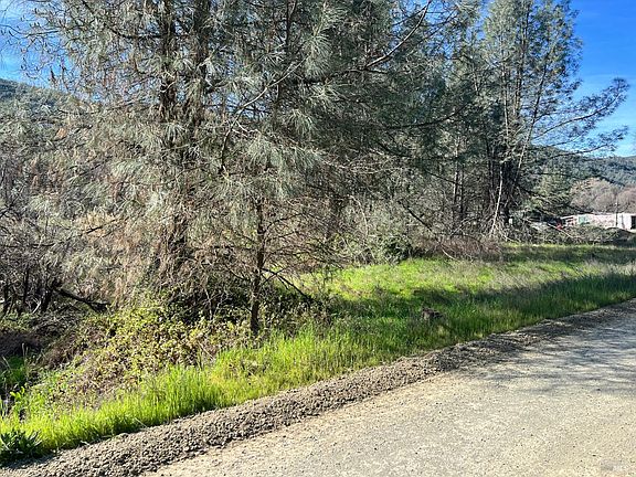 3rd image of 2286 New Long Valley Road