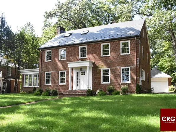 29 Gammons Rd #House, Waban, MA 02468