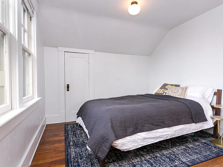 1324 Blaine Ave — Photo 14