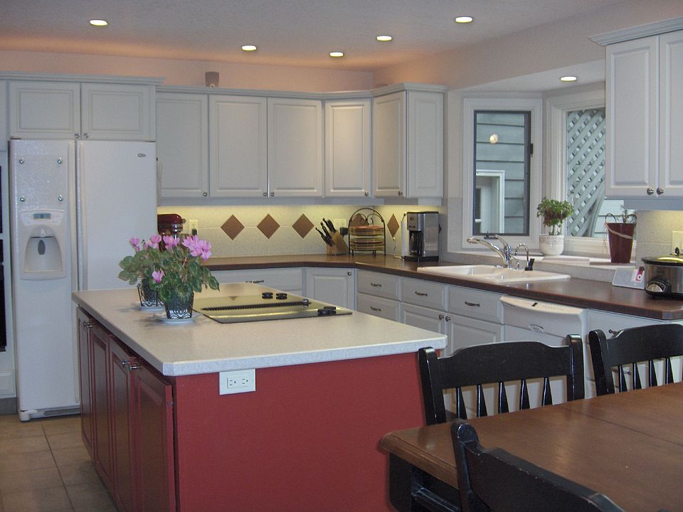 2nd image of 21547 Stony Ridge Rd