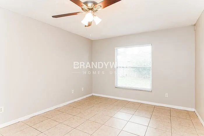 7803 Myrtle Oak Ln — Photo 10