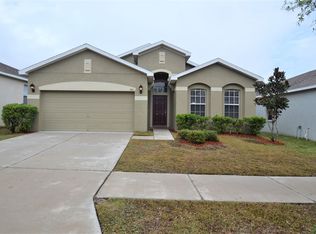 410 Thicket Crest Rd, Seffner, FL 33584