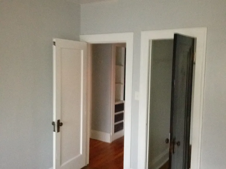 Baxterly — Photo 25