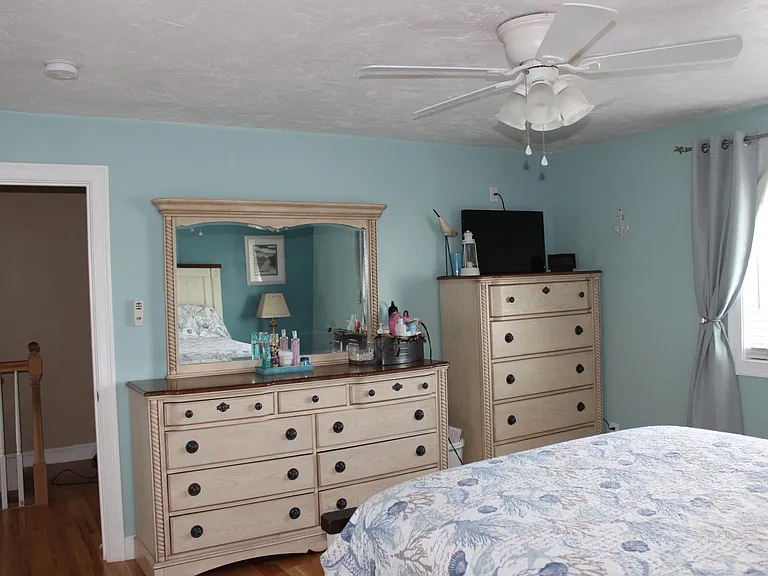 275 N End Blvd #B1 — Photo 7
