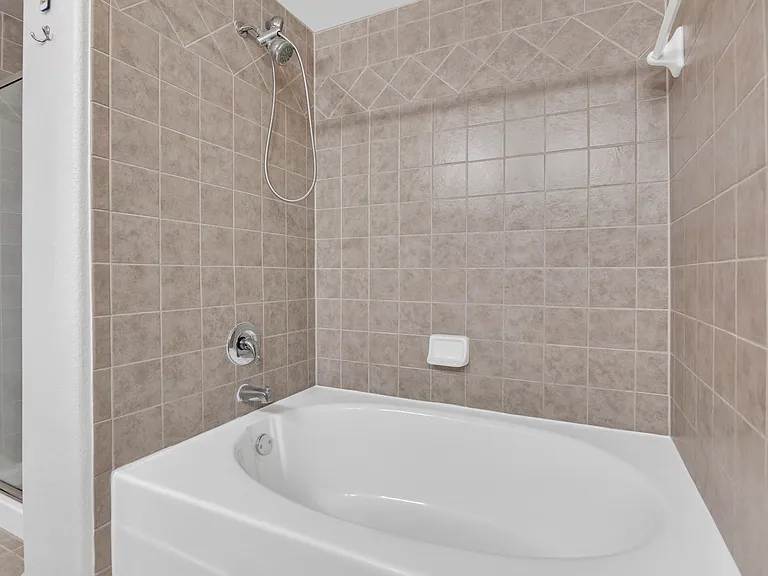 9200 Westheimer Rd #1503 — Photo 29