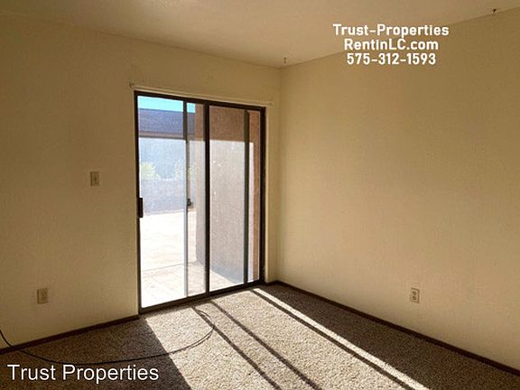 4th image of 3353 Venus St APT A