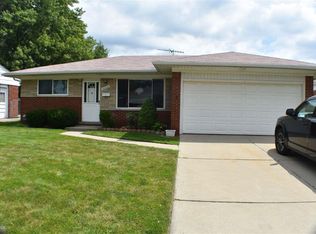 30404 Eiffel Ave, Warren, MI