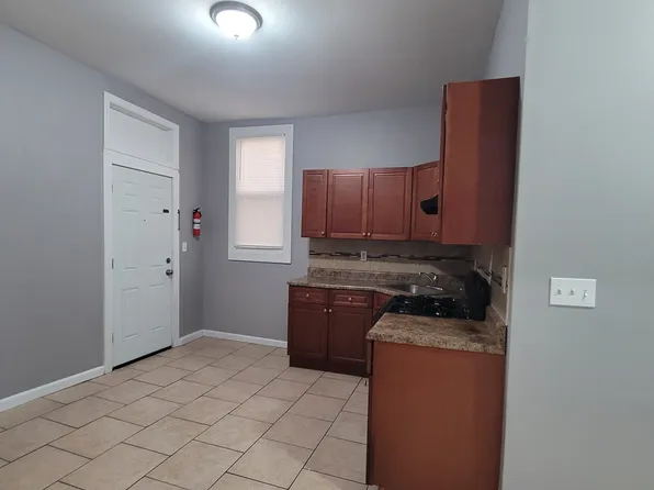 712 S 10th St APT 1, Newark, NJ 07108