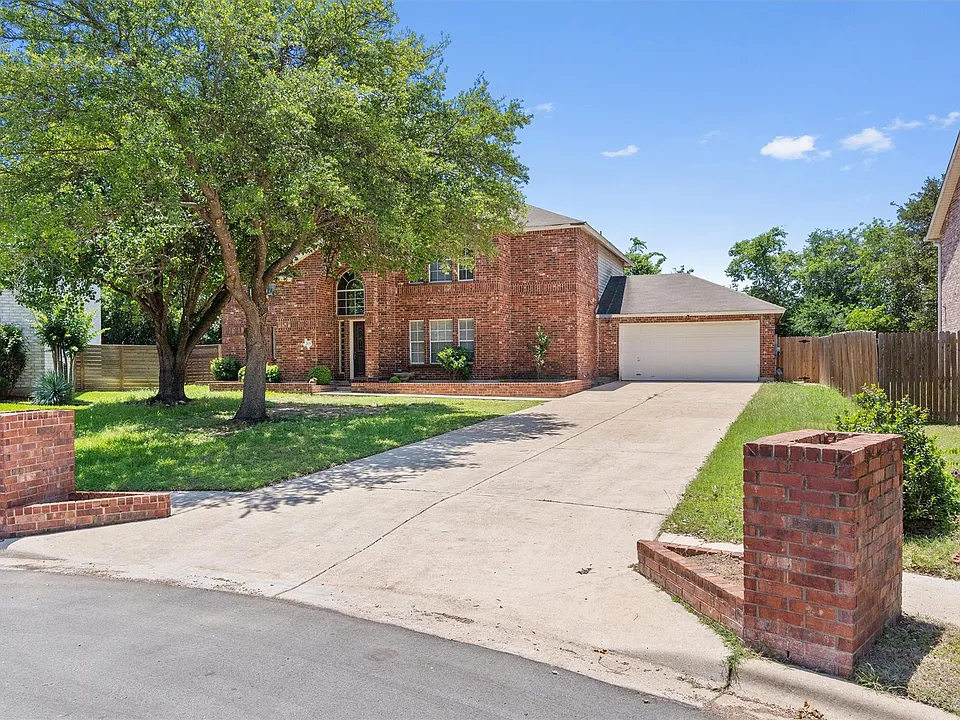 201 Covala Dr