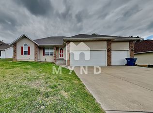 1001 W Ridgecrest St, Ozark, MO 65721